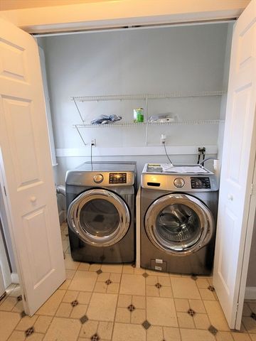 25 Martin St 1, Medford, MA 02155