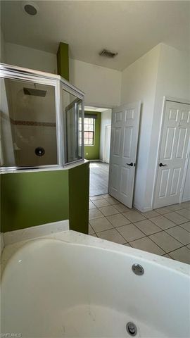 7385 Bristol CIR, Naples, FL 34120