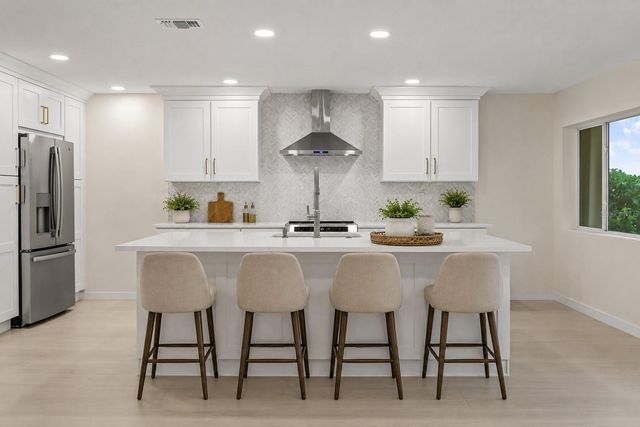 2703 LANCASTER DRIVE, Sun City Center, FL 33573