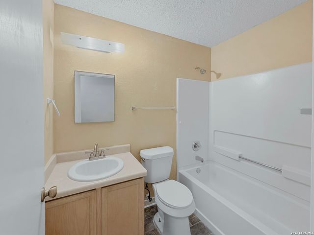 10311 Fork Creek, San Antonio, TX 78245