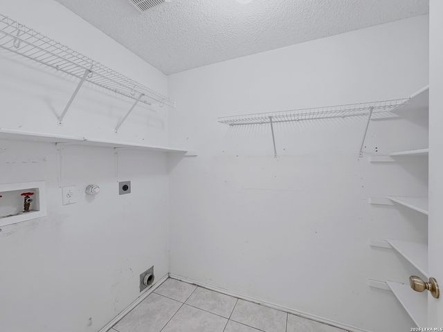 10311 Fork Creek, San Antonio, TX 78245