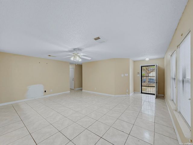 10311 Fork Creek, San Antonio, TX 78245