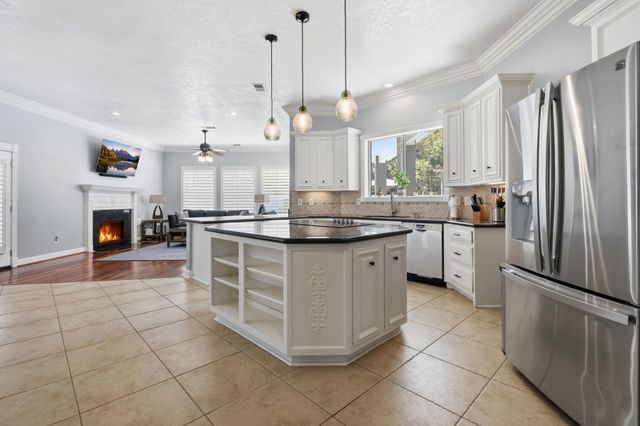 23414 Wellington Court Boulevard, Spring, TX 77389