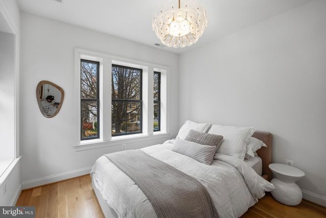 5711 COLORADO AVE NW, Washington, DC 20011