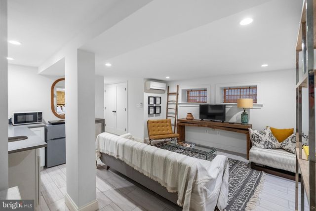5711 COLORADO AVE NW, Washington, DC 20011