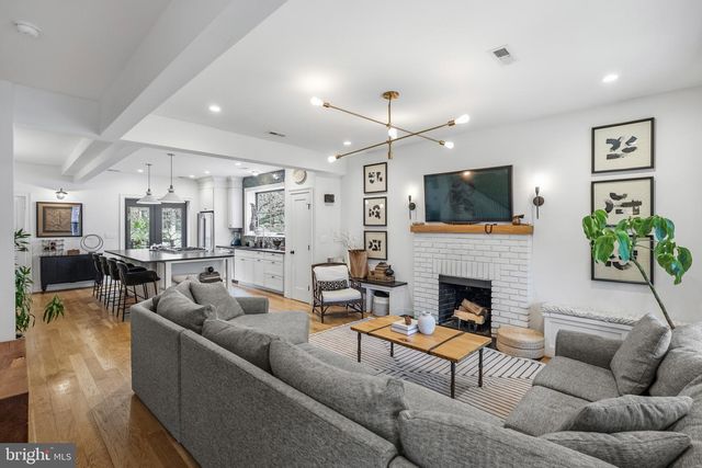 5711 COLORADO AVE NW, Washington, DC 20011