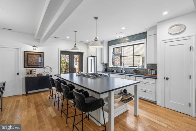 5711 COLORADO AVE NW, Washington, DC 20011