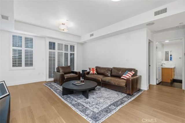 150 The Promenade North 202, Long Beach, CA 90802