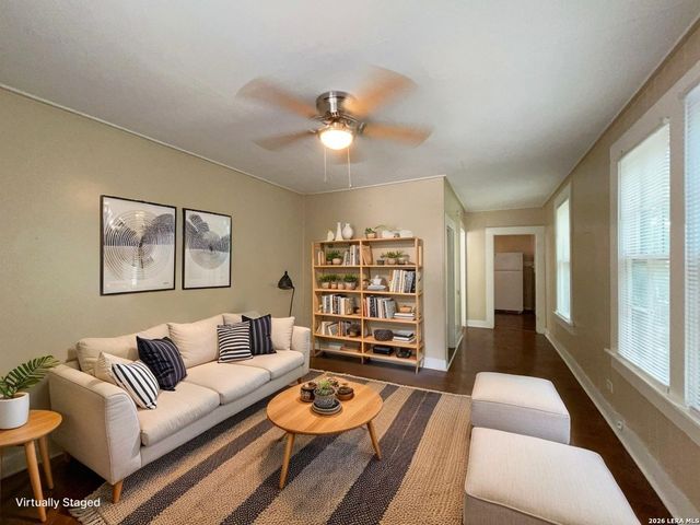413 E Courtland Pl Unit 4, San Antonio, TX 78212