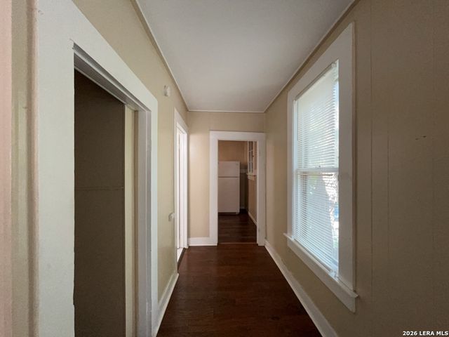 413 E Courtland Pl Unit 4, San Antonio, TX 78212