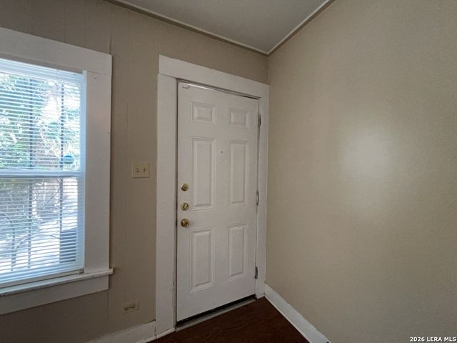 413 E Courtland Pl Unit 4, San Antonio, TX 78212