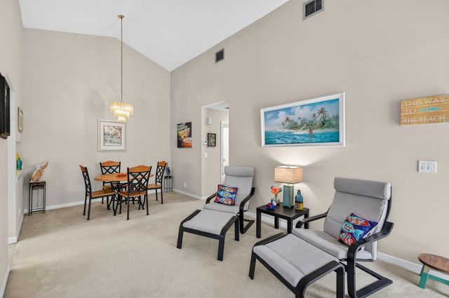 2121 S Ocean Boulevard 506, Lauderdale By The Sea, FL 33062