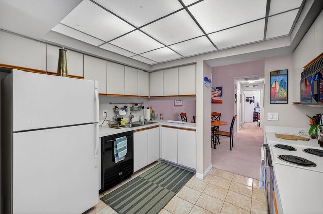 2121 S Ocean Boulevard 506, Lauderdale By The Sea, FL 33062