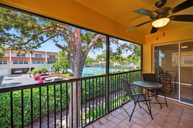 2121 S Ocean Boulevard 506, Lauderdale By The Sea, FL 33062