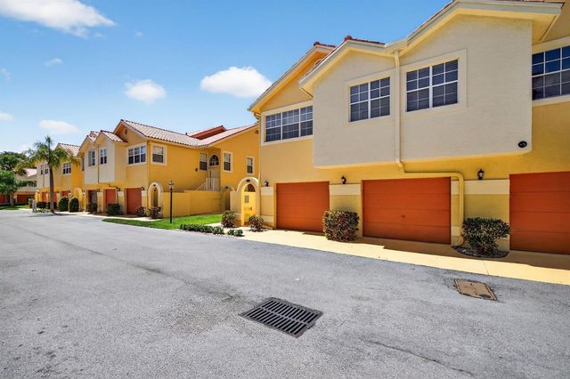 2121 S Ocean Boulevard 506, Lauderdale By The Sea, FL 33062