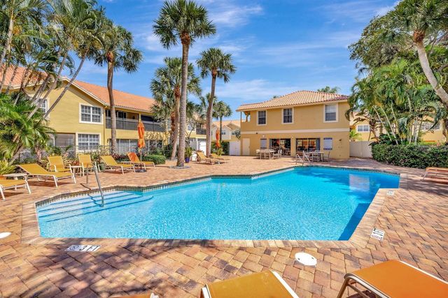 2121 S Ocean Boulevard 506, Lauderdale By The Sea, FL 33062