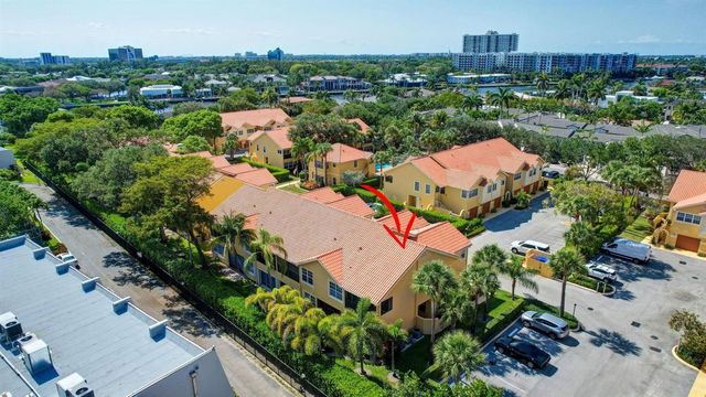 2121 S Ocean Boulevard 506, Lauderdale By The Sea, FL 33062