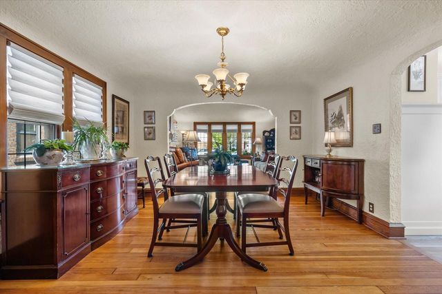 4971 Idlewild AVENUE, Whitefish Bay, WI 53217