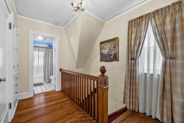 4971 Idlewild AVENUE, Whitefish Bay, WI 53217
