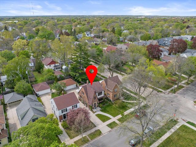 4971 Idlewild AVENUE, Whitefish Bay, WI 53217