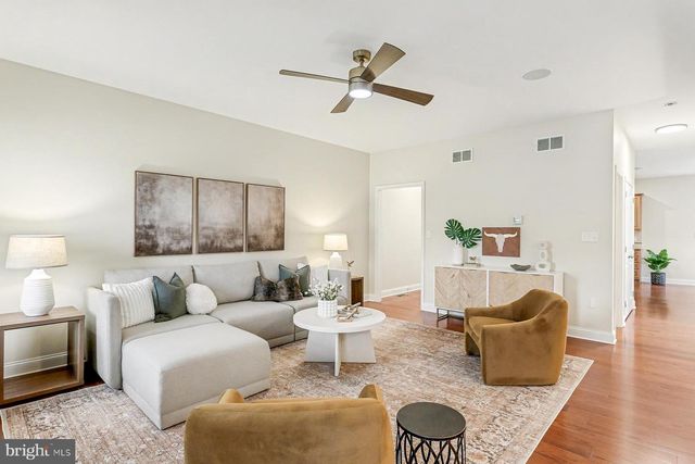 61 GENTLE DR, East Earl, PA 17519