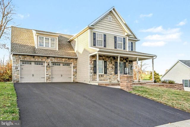 61 GENTLE DR, East Earl, PA 17519