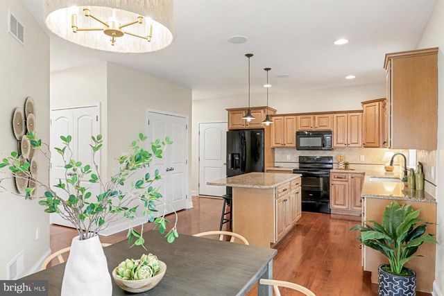 61 GENTLE DR, East Earl, PA 17519