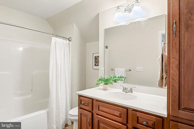 61 GENTLE DR, East Earl, PA 17519