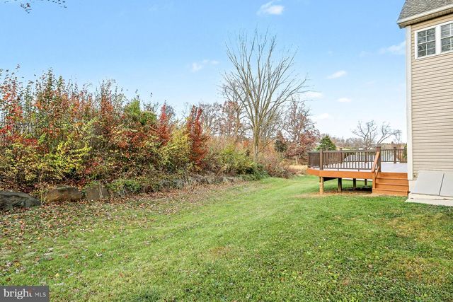 61 GENTLE DR, East Earl, PA 17519