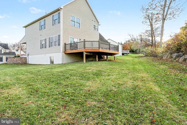 61 GENTLE DR, East Earl, PA 17519