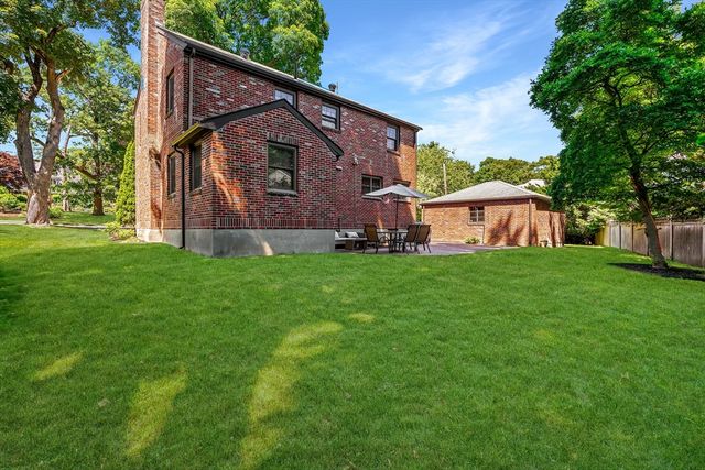 55 Forest Ave, Newton, MA 02465