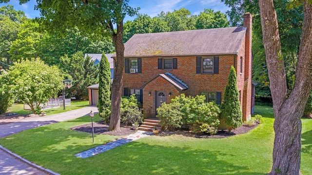 55 Forest Ave, Newton, MA 02465
