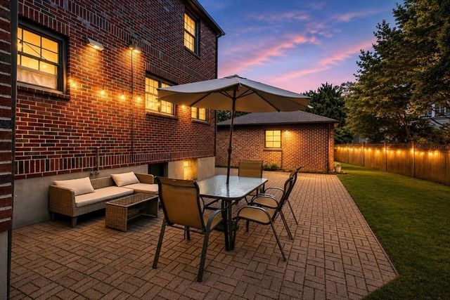 55 Forest Ave, Newton, MA 02465