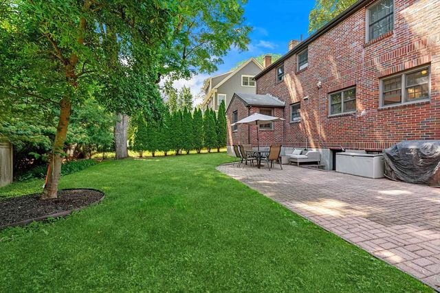 55 Forest Ave, Newton, MA 02465