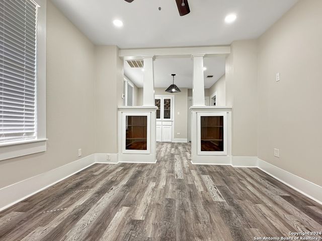 147 saint francis, San Antonio, TX 78204