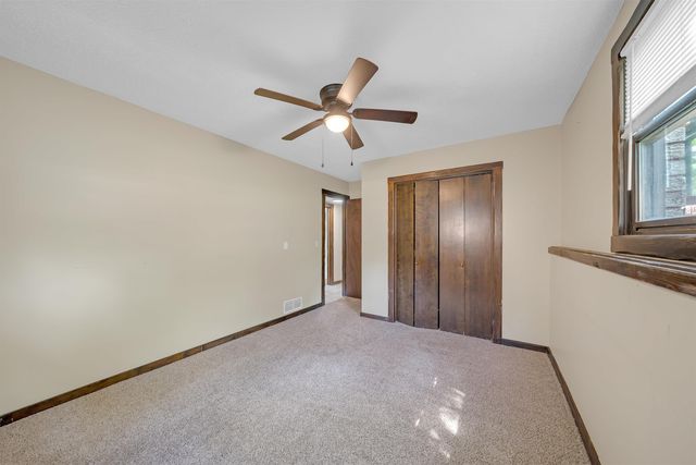 1671 N Maybelle St, Wichita, KS 67212