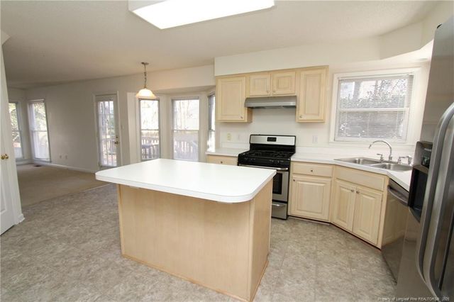 114 Covewood Court, Cary, NC 27513