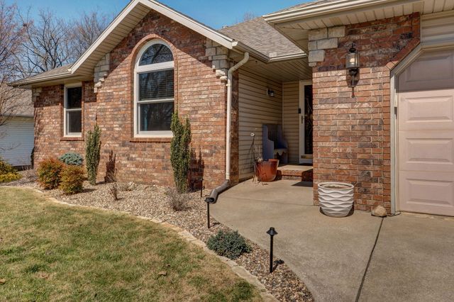 4435 W Westwood Drive, Battlefield, MO 65619