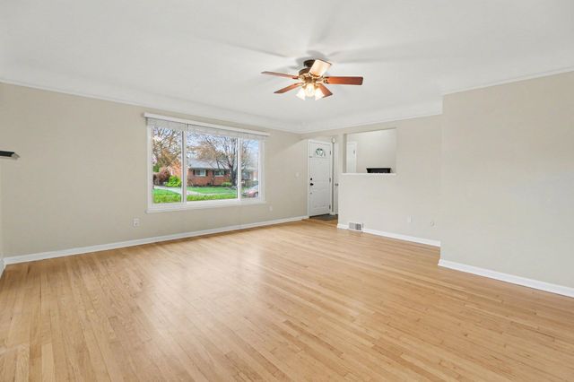 1015 Englewood Avenue, Royal Oak City, MI 48073