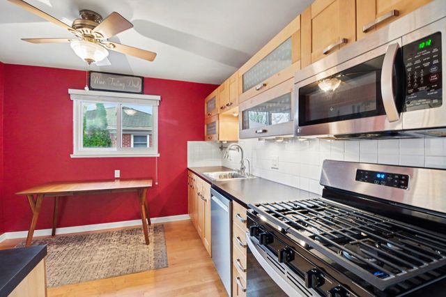 1015 Englewood Avenue, Royal Oak City, MI 48073