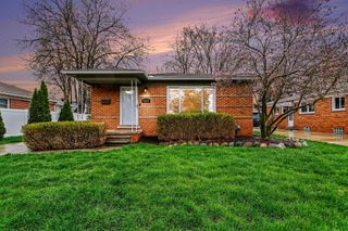 1015 Englewood Avenue, Royal Oak City, MI 48073