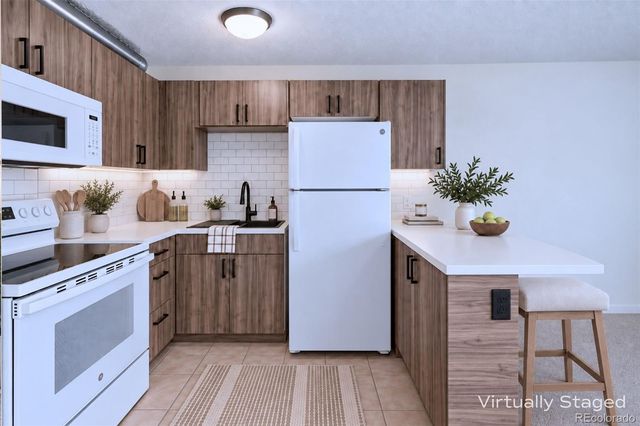 2500 S York Street 411, Denver, CO 80210