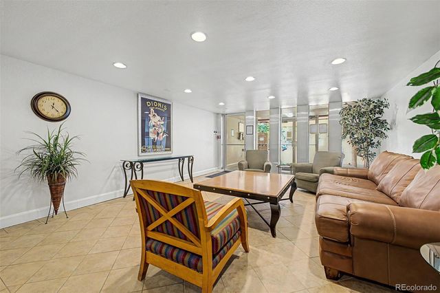 2500 S York Street 411, Denver, CO 80210