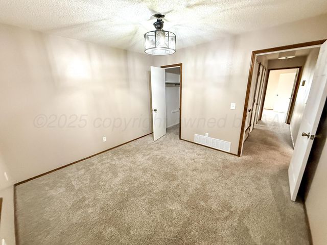 1008 SANTA FE Trail, Canyon, TX 79015