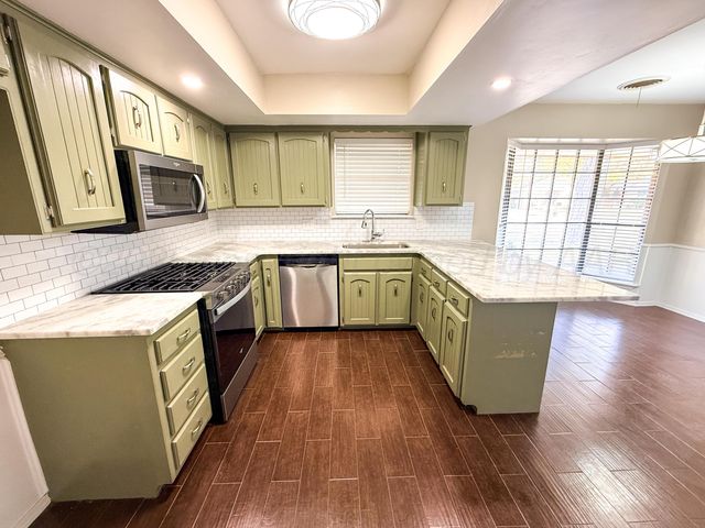 1008 SANTA FE Trail, Canyon, TX 79015