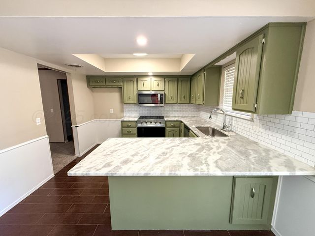 1008 SANTA FE Trail, Canyon, TX 79015