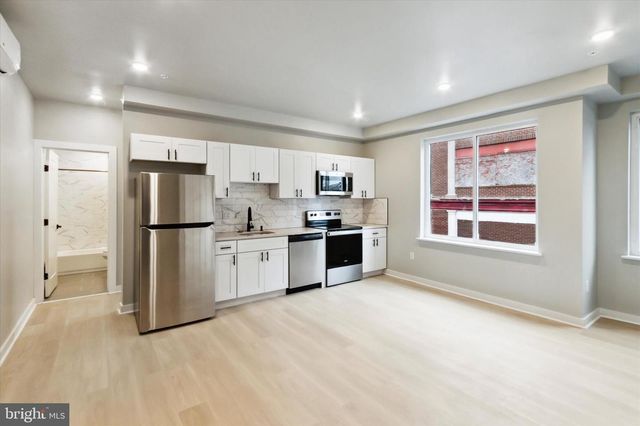316 S 52ND ST #4, Philadelphia, PA 19143