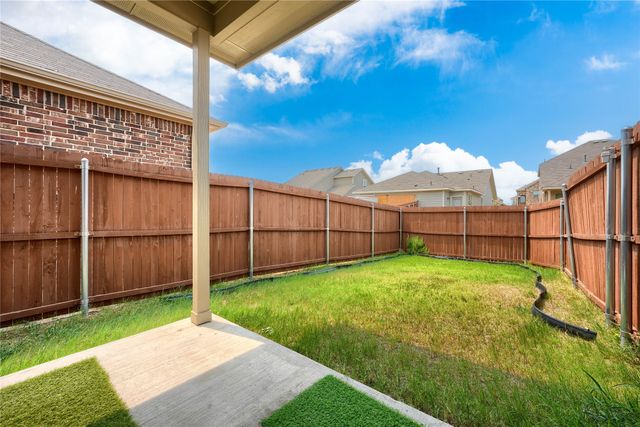 3151 Blossom Trail, Crandall, TX 75114