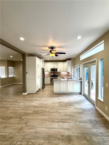 256 Ocho Rios, Oak Park, CA 91377