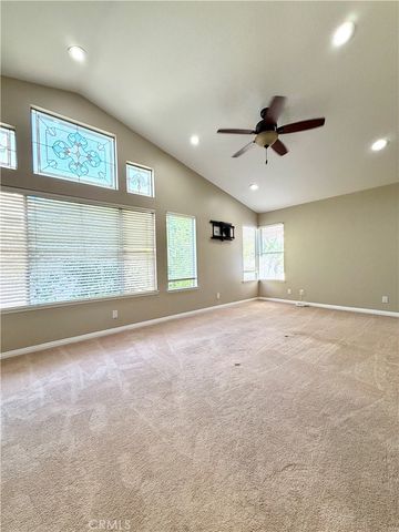 256 Ocho Rios, Oak Park, CA 91377